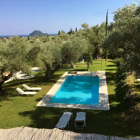 3 Sorelle Private Stone *