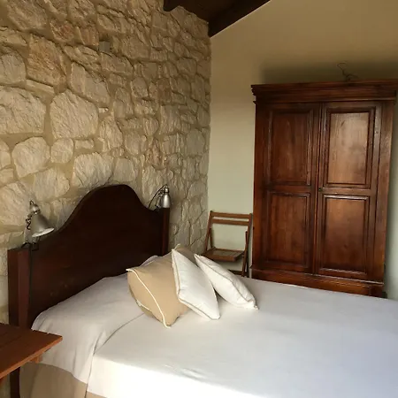 3 Sorelle Private Stone Villa *