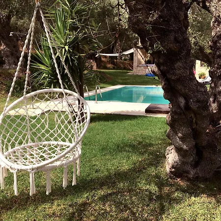 3 Sorelle Private Stone * Lithakia