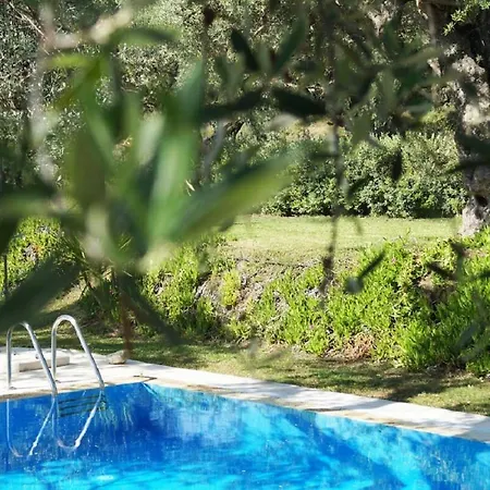 3 Sorelle Private Stone Villa *