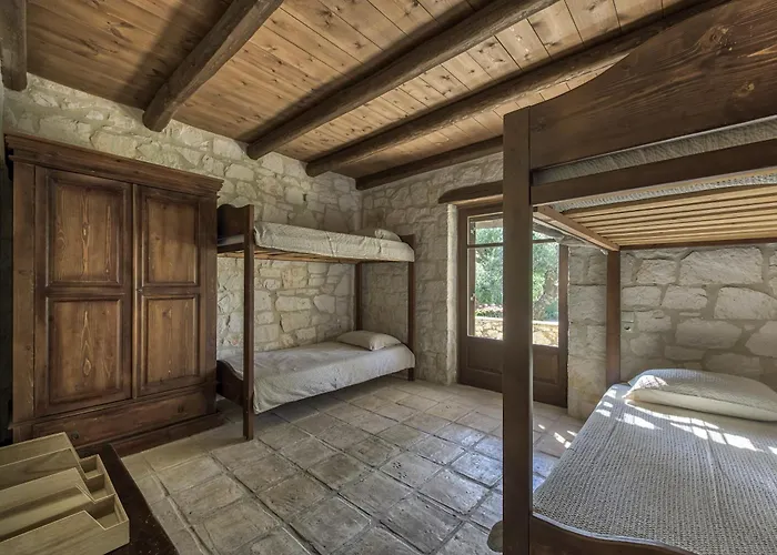 3 Sorelle Private Stone * Lithakia (Zakynthos)