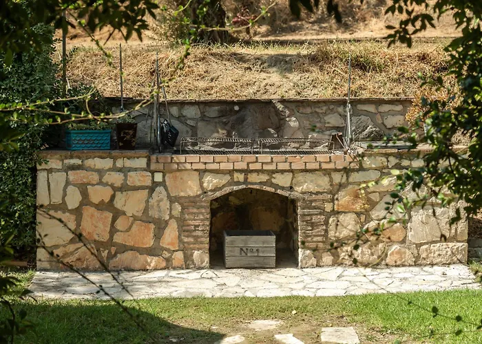 3 Sorelle Private Stone Вилла *
