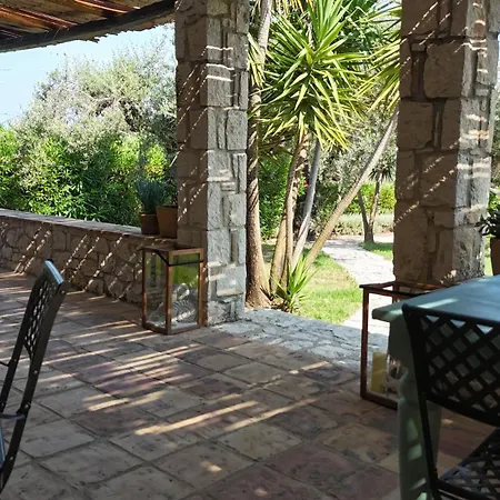 3 Sorelle Private Stone *