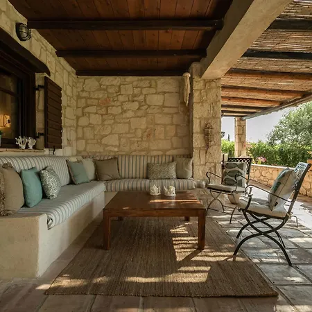 3 Sorelle Private Stone Villa Lithakia (Zakynthos)